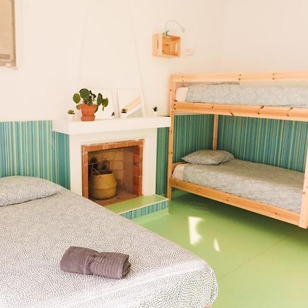 Hospedium Hostel Republica Surf House Ericeira Bagian luar foto