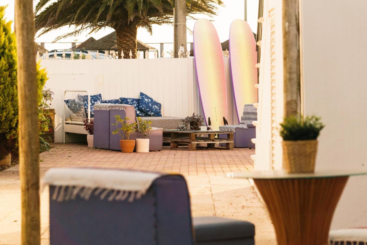 Hospedium Hostel Republica Surf House Ericeira Bagian luar foto