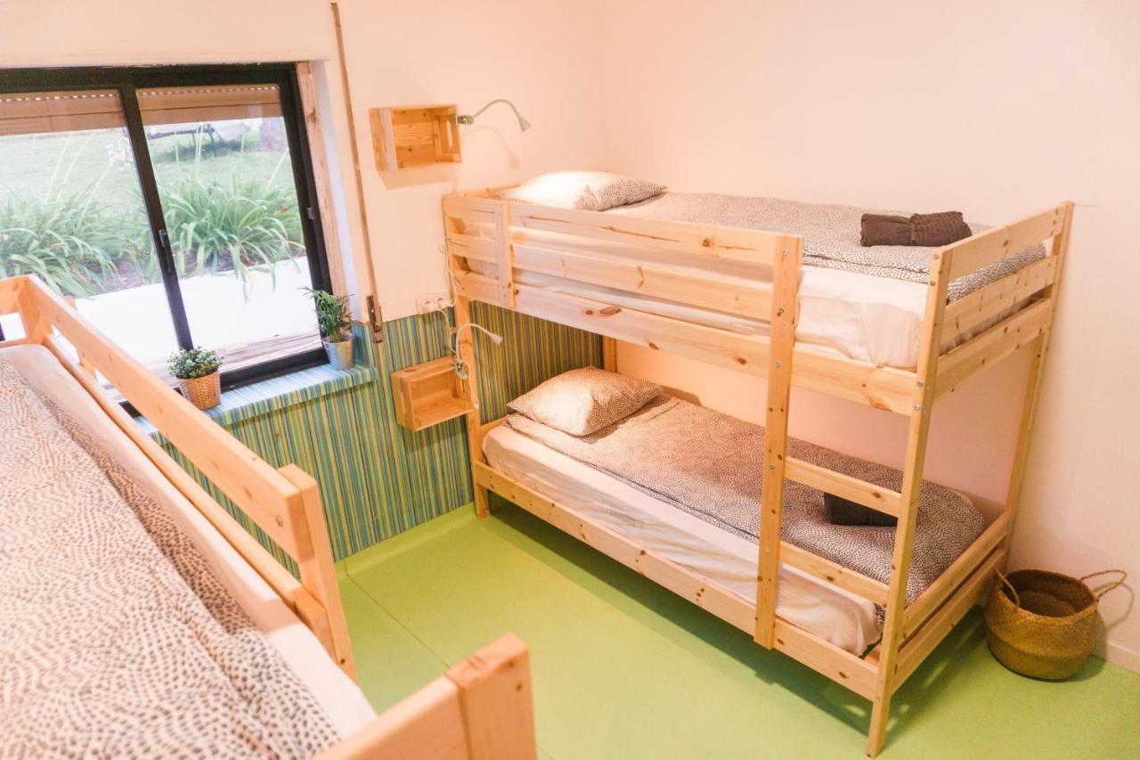 Hospedium Hostel Republica Surf House Ericeira Bagian luar foto
