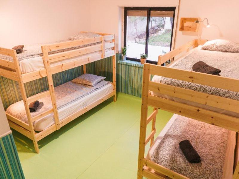 Hospedium Hostel Republica Surf House Ericeira Bagian luar foto